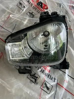 Suzuki Alto HA36 Head Light