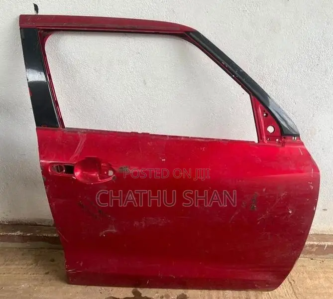 Suzuki Swift Front Door Panel