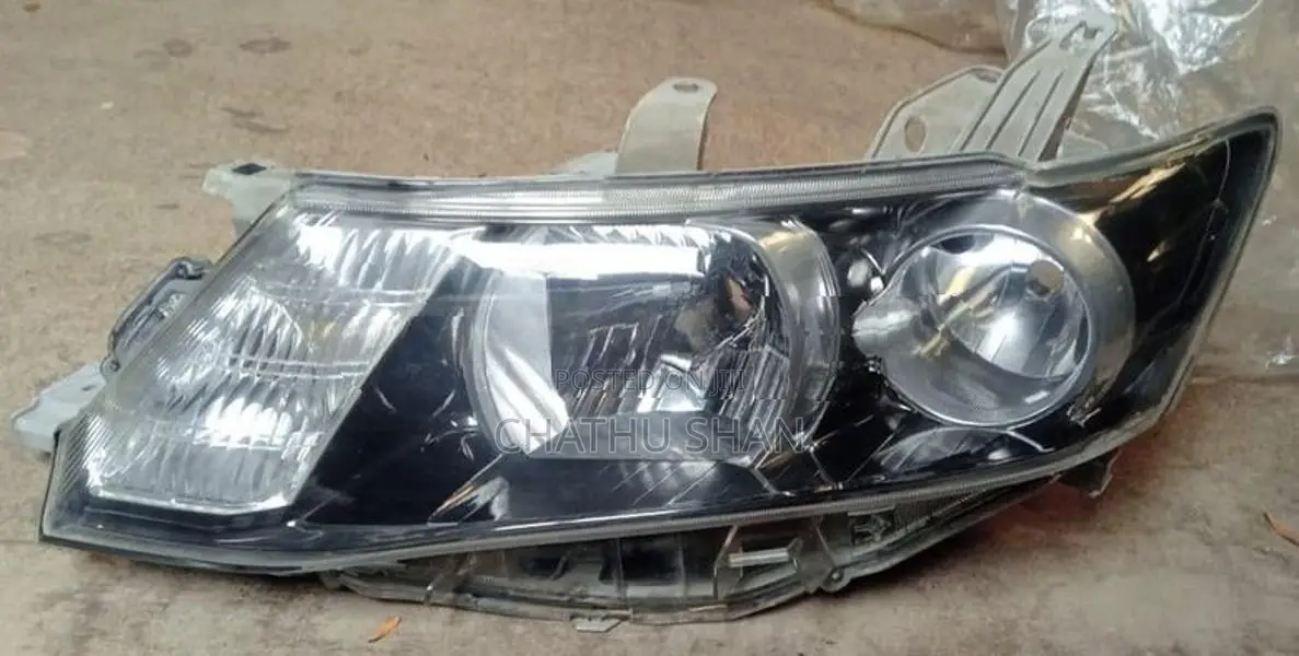 Allion 260 2007 Xenon Head Light