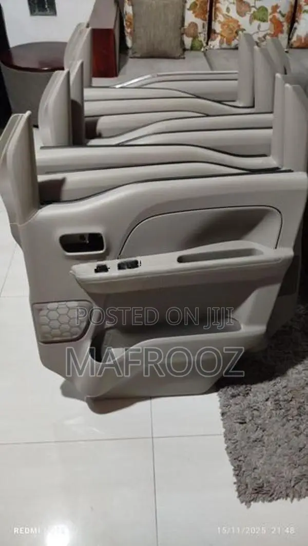 Suzuki Every DA17V Front Power Shutters
