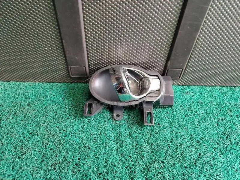 Nissan March K13 Front Inner Door Handle
