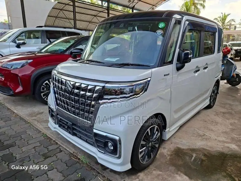 Suzuki Spacia custom Z 2023
