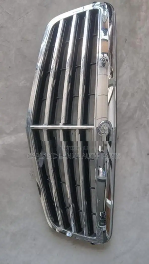 BENZ W212 E250 Grill