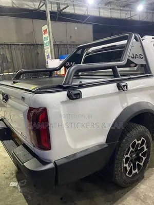 JAC T9 Manual Roller Shutter Canopy