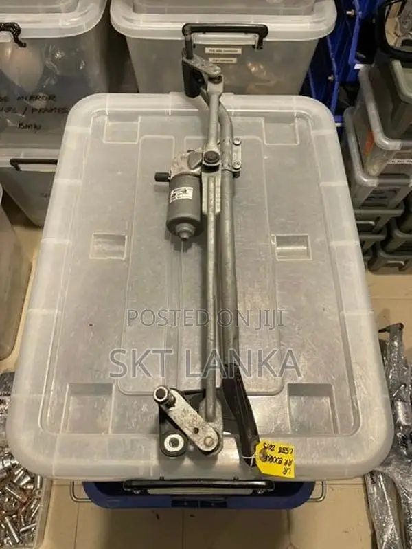 Range Rover Evoque 2014 L538 front wiper motor complete