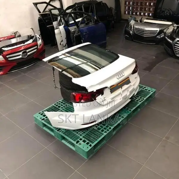 Genuine Audi A5 S Line 2019 Rear Bootlid Bumper light A1 A3 A4 A6