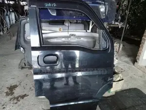 Suzuki Every DA17 Left Right Door Panel Set