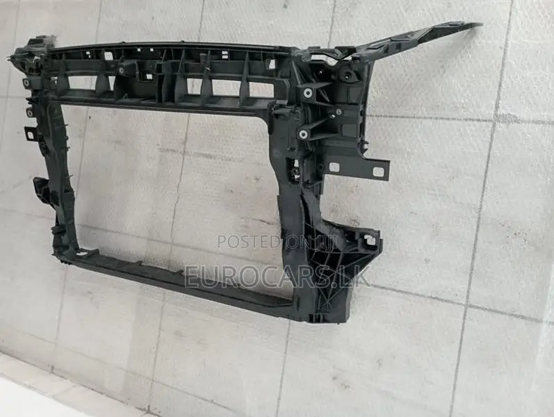 Audi Q2 Nose Cut Panel