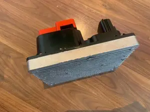 Range Rover Fuse Box