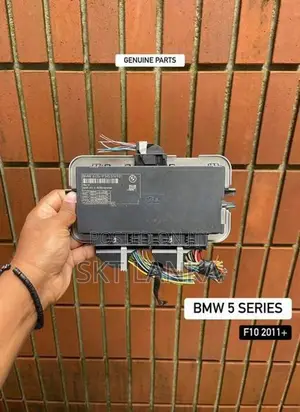Genuine BMW 5 520d F10 M Sport 2013 Headlight Control Footwell Module