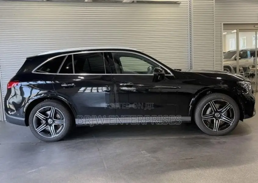 Mercedes Benz GLC 300 GLC350e 2024