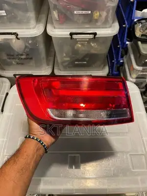 Genuine Audi A4 2017 B9 rear bootlid dicky lights A1 A3 A5 A6 A8