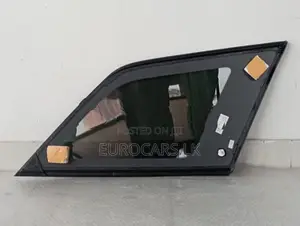 Peugeot 5008 Side Glass