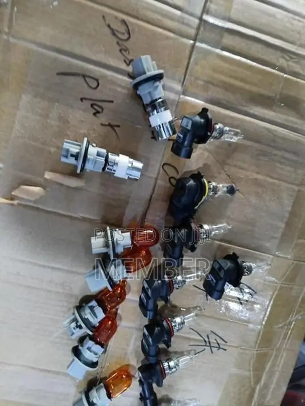 KDH Scoop Headlight Bulb