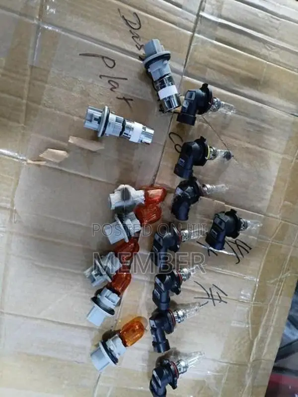KDH Scoop Headlight Bulb
