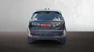 Land Rover Range Autobiography P400e 2025