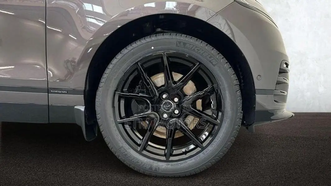 Land Rover Range Velar P400e Autobiography 2025