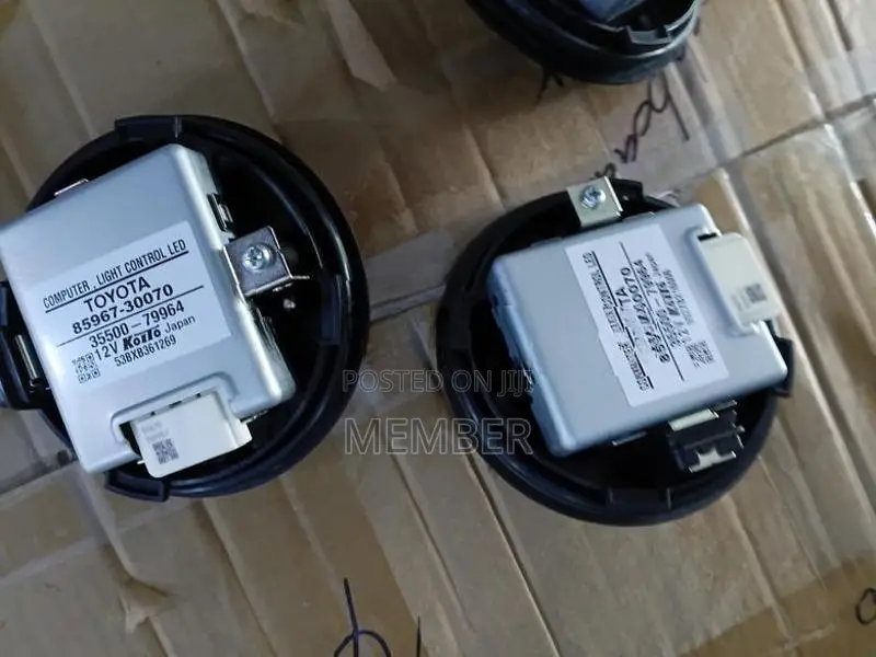 Toyota KDH Scoop Head Light Serkit