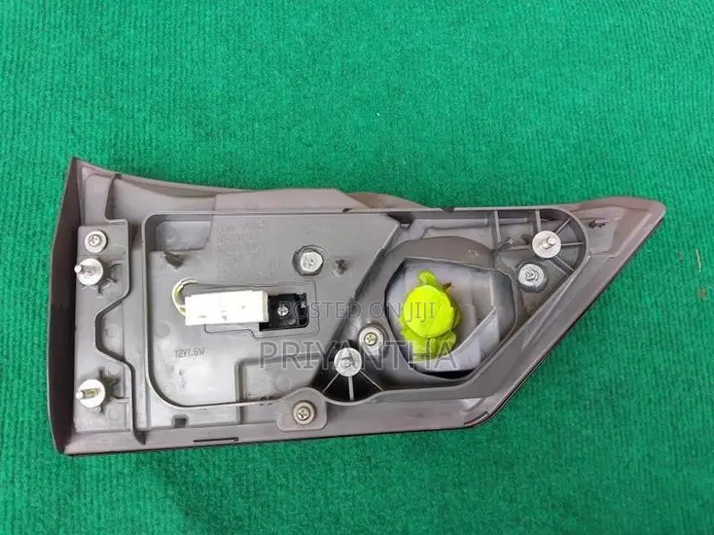 Honda Grace Dicky Garnish Light