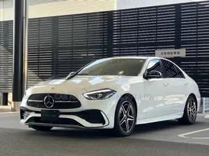 Mercedes Benz C200 AMG LINE 2024