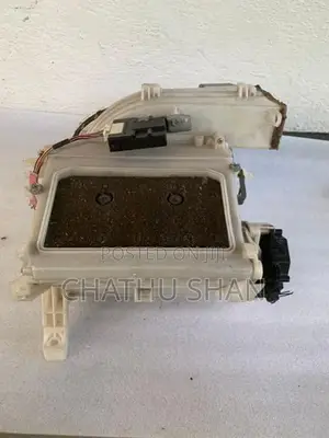 Voxy Noah Esquire Heater Blower Motor