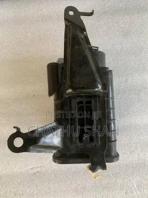 Voxy Noah Esquire Fuel Filter