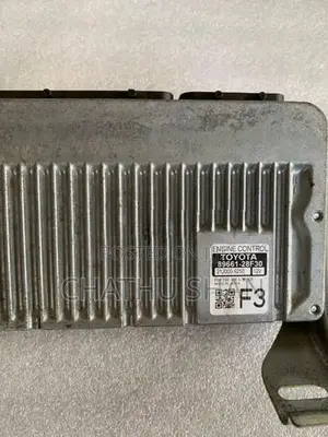 Voxy Noah Esquire Engine Control Unit (89661-28F30)