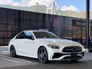 Mercedes Benz C200 AMG LINE 2024