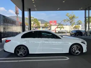 Mercedes Benz C200 AMG LINE 2024