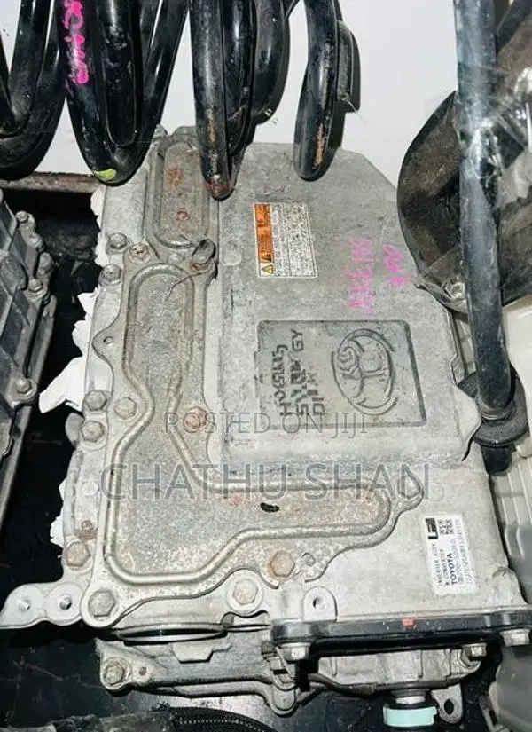 Toyota Axio 165 Inverter (G)