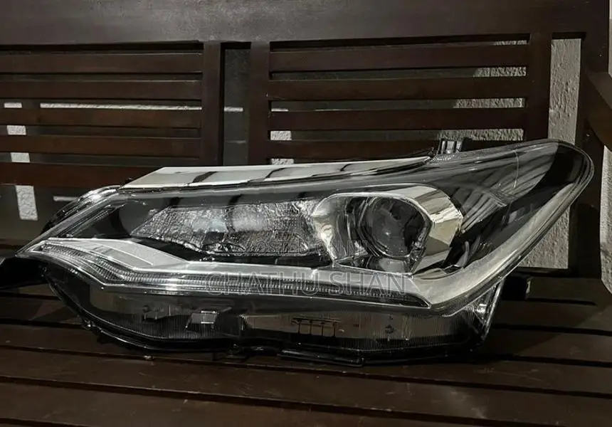 Axio 165 Head Light (596)