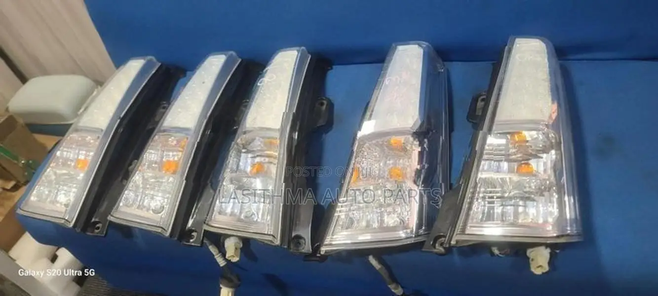 44 S Tail Lamp
