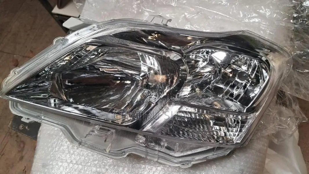 Premio 260 Xenon Head Light Japan (LHS)
