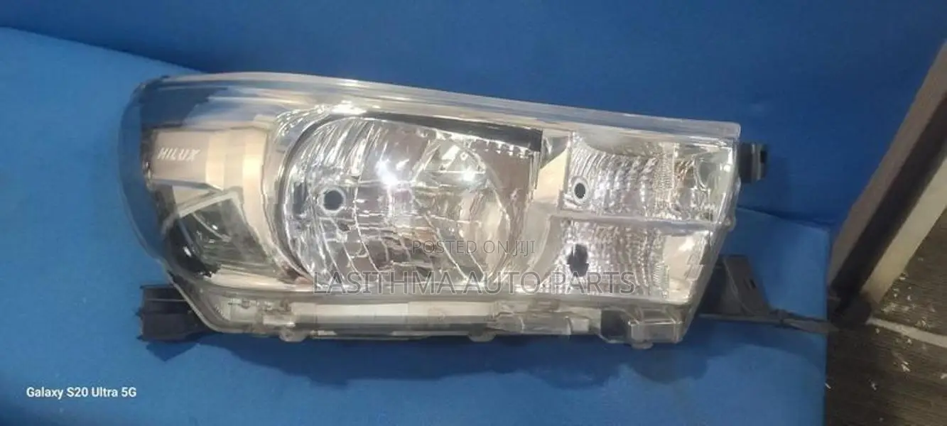 Hilux Revo Normal Head Lamp