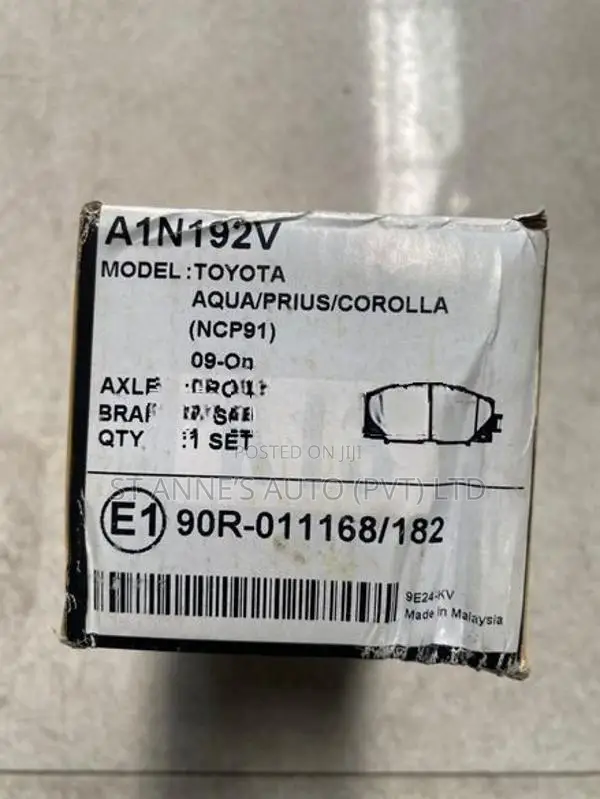 Toyota Prius Break Pad Set