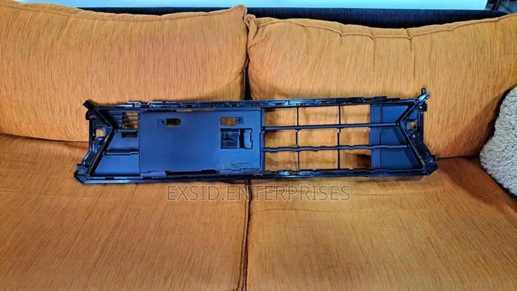 Suzuki Spacia Front Buffer Lower grill (MK94S)