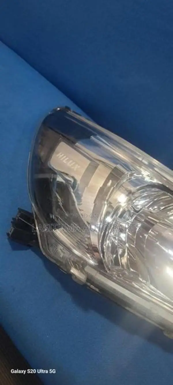 Hilux Revo Normal Head Lamp