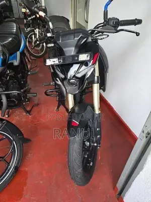 Bajaj Pulsar N160 2025