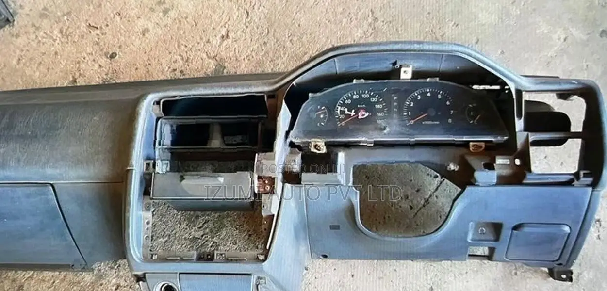 Toyota Carina 210 Dash Board