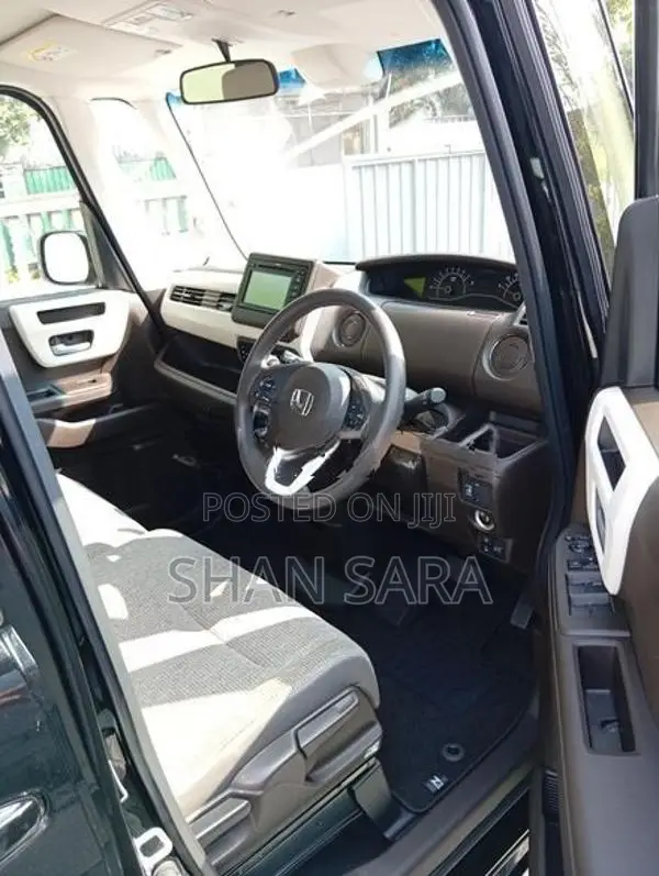 Honda N-Box 2023