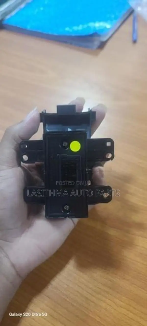 Vezel Parking Switch