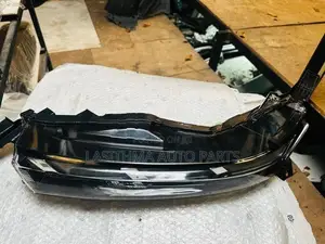 L 200 LED Head Lamp