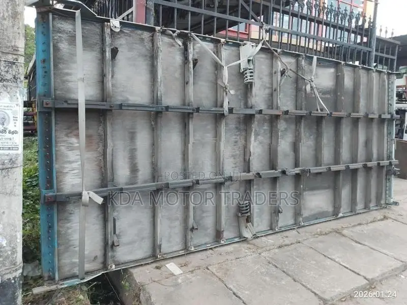 16.5 Lorry Cargo Bed