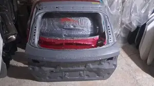 Honda Vezel 2025 Dicky Door Panel