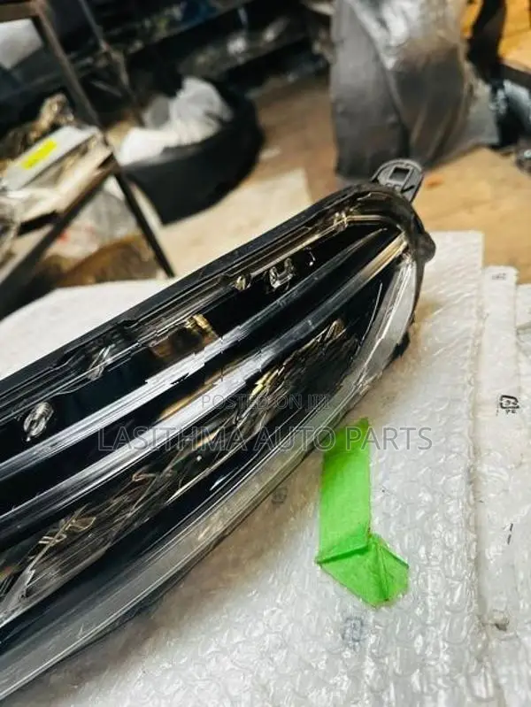 Xpander Head Lamp
