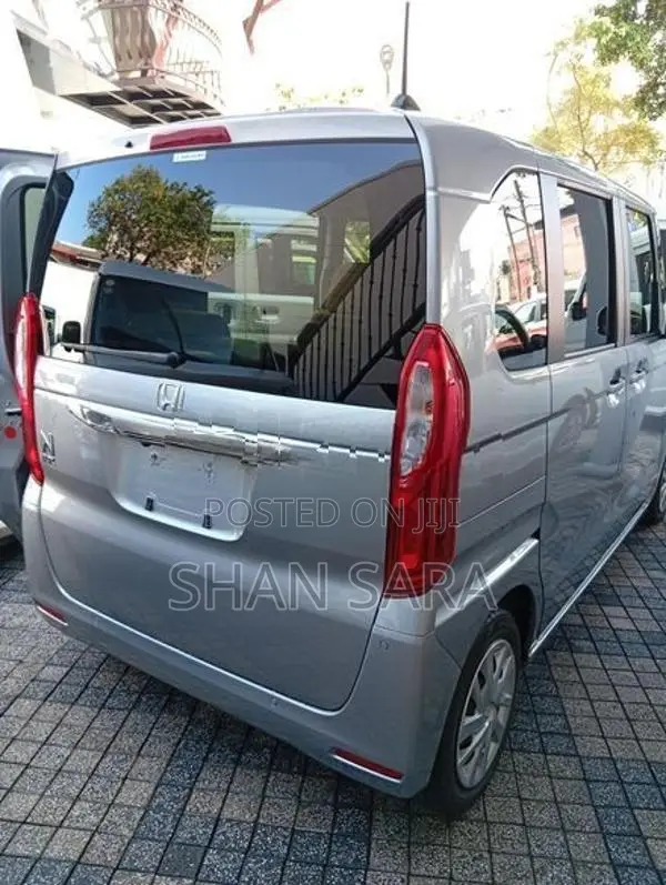 Honda N-Box 2023