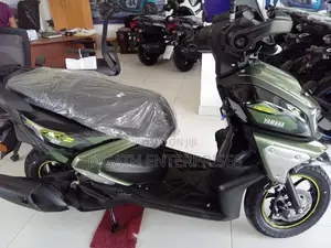 Yamaha Ray ZR Hybrid Army Green 2026