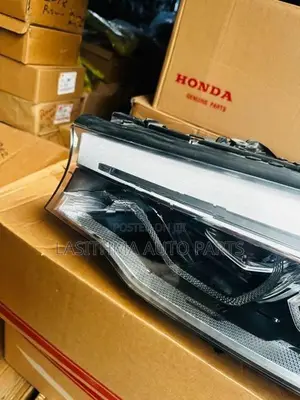 G30 Head Lamp