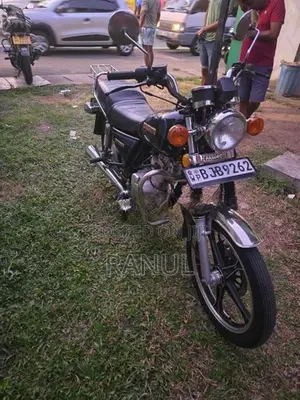 Suzuki GN 125 2024