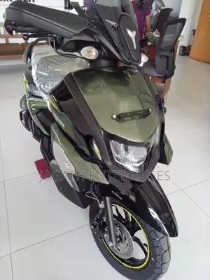 Yamaha Ray ZR Hybrid Army Green 2026